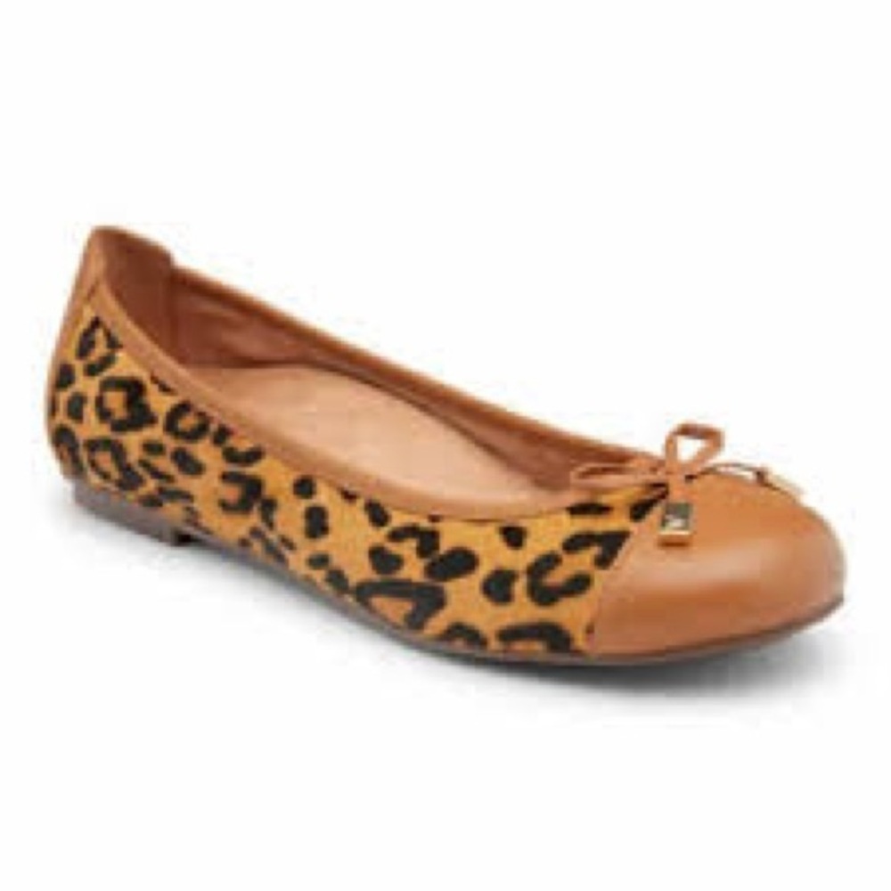 Vionic Minna animal print ballet flats comfort Shoes size 7 wide